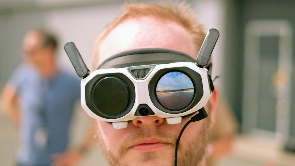 The first drone of Insta 360 is the opposite of anything