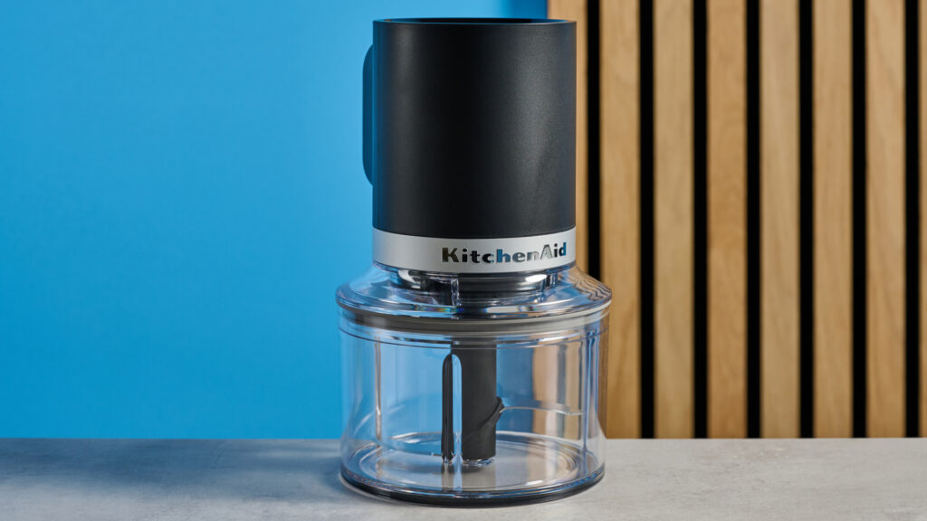This kitchen aid helicopter cooking makes it so easy – but I wish it had a feature