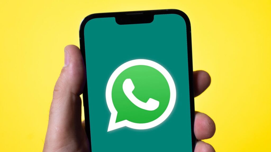 You can chat on the WhatsApp without an account soon