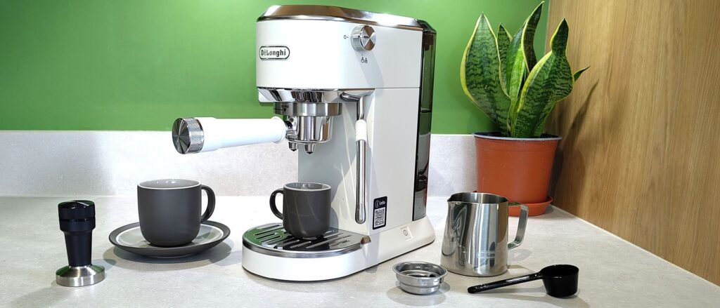 Small but perfectly formed, De Longi Dedica Pair is my new favorite entry level espresso machine