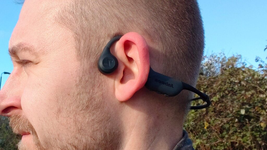 Jobis 7Seven Swimming Headphones Review: Light, High-Performance and Affordable Cord Conduction Headphones