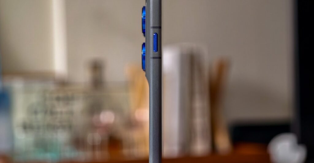 Motorola’s Edge 70 is the blueprint for future thin phones